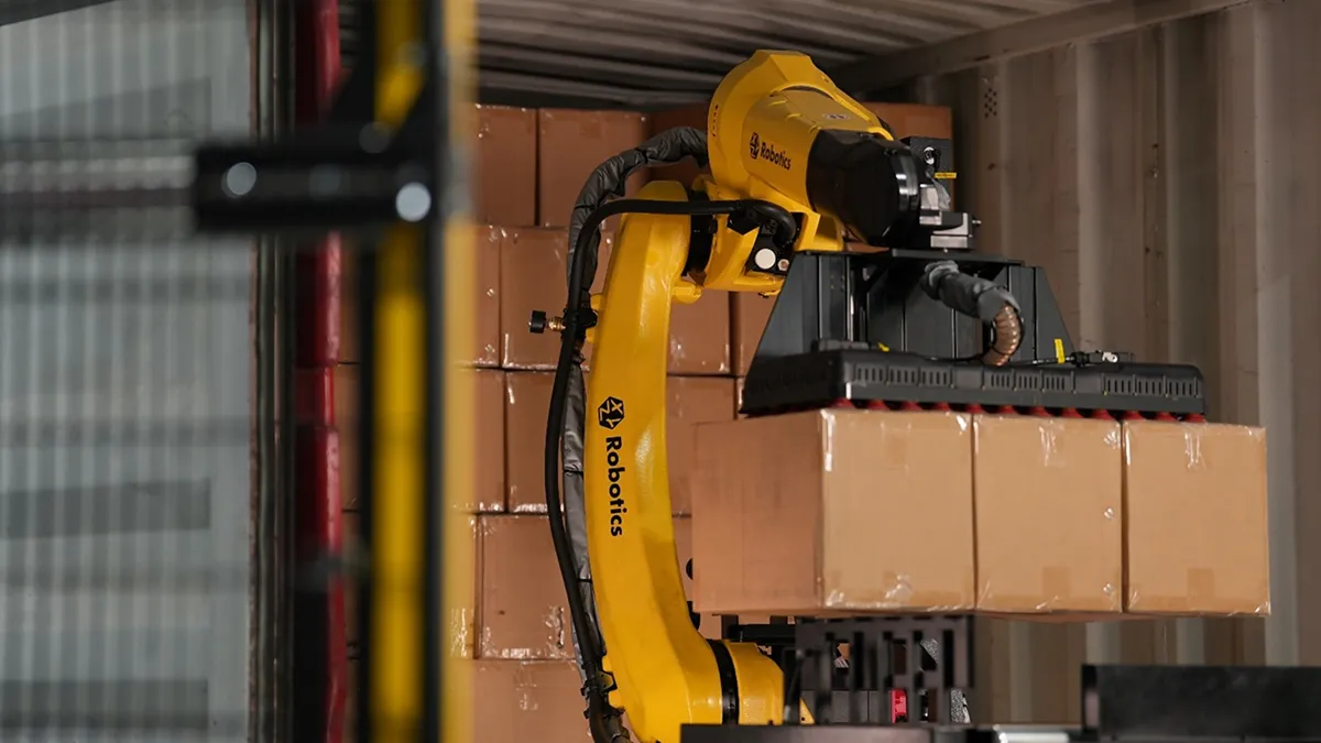 XYZ Robotics develops mobile manipulation robots (MMR) pioneer automation in truck loading, unloading, and case picking