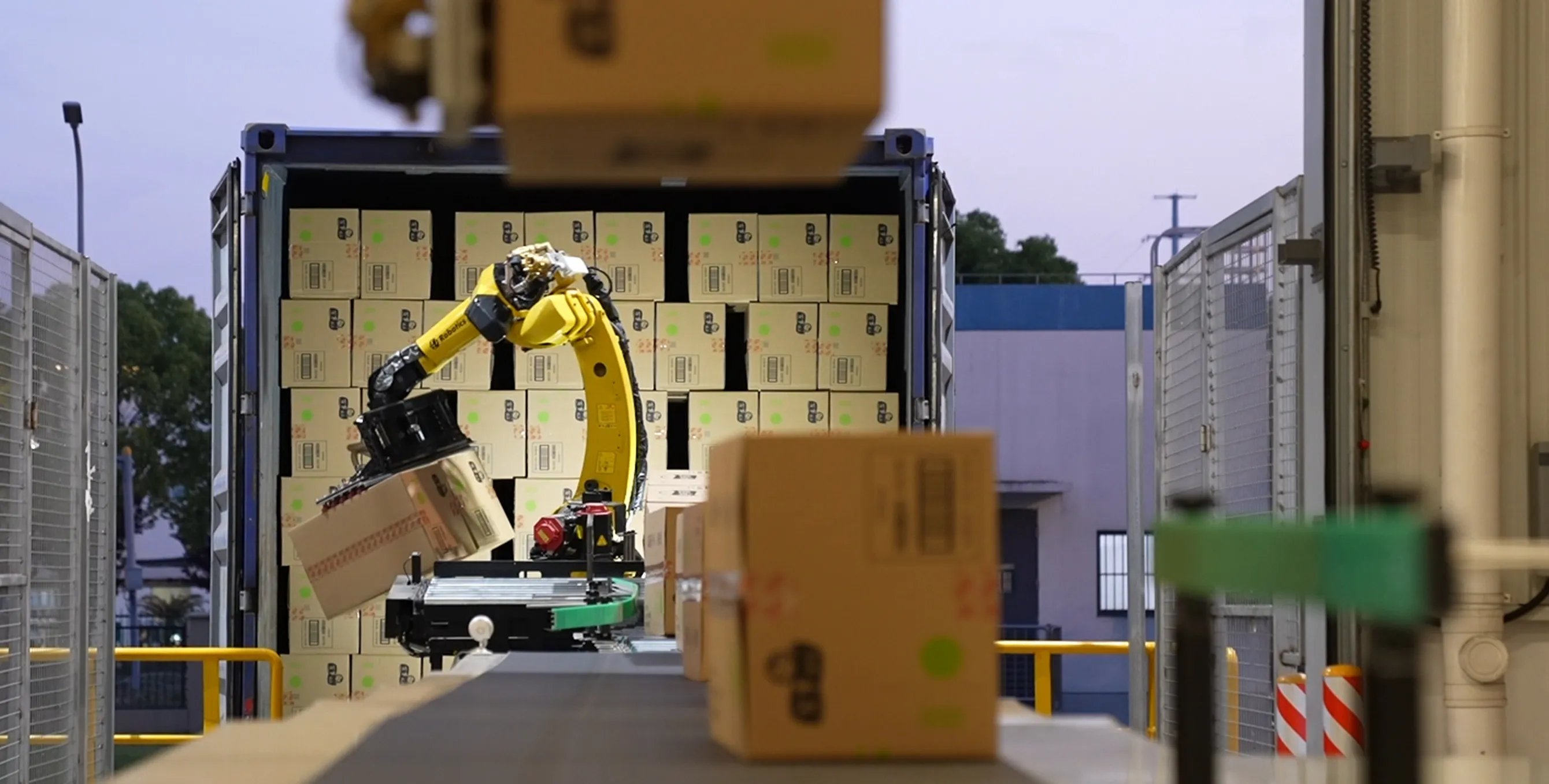 RockyOne Mobile Manipulation Robot automates truck loading for a leading global food brand