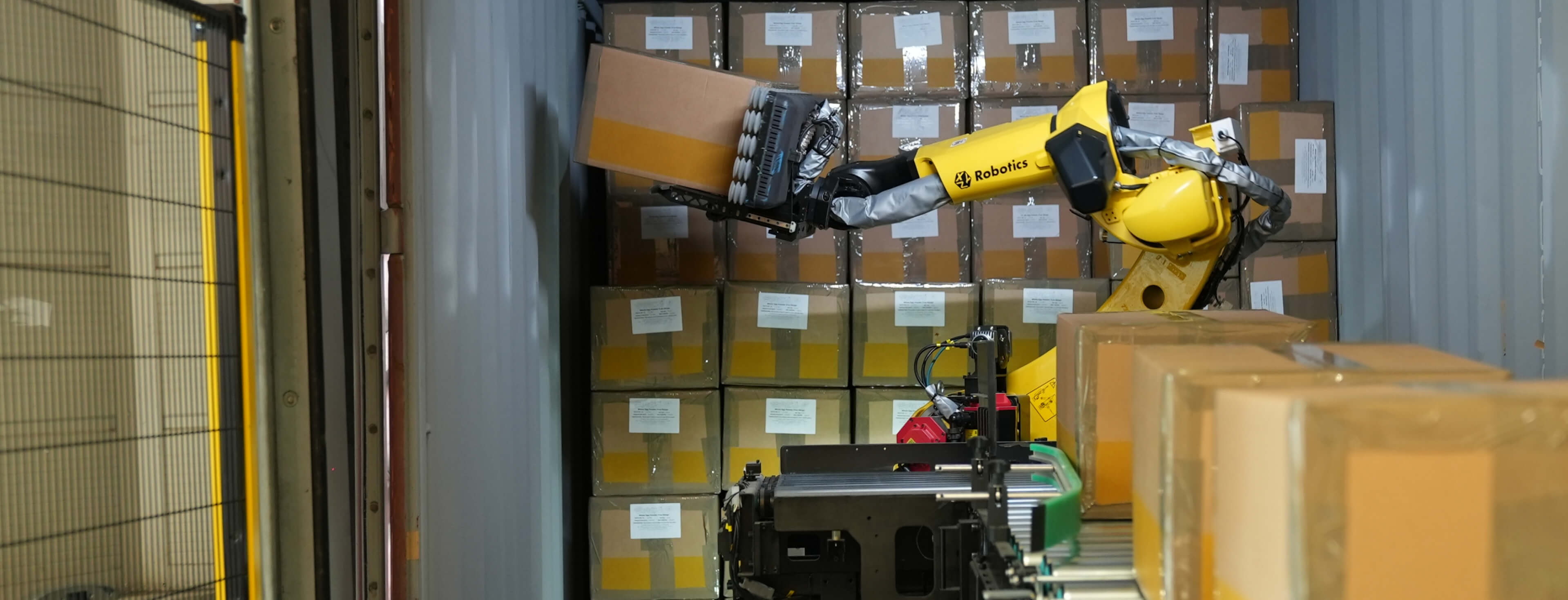 RockyOne Mobile Manipulation Robot automates truck loading for Eurovo