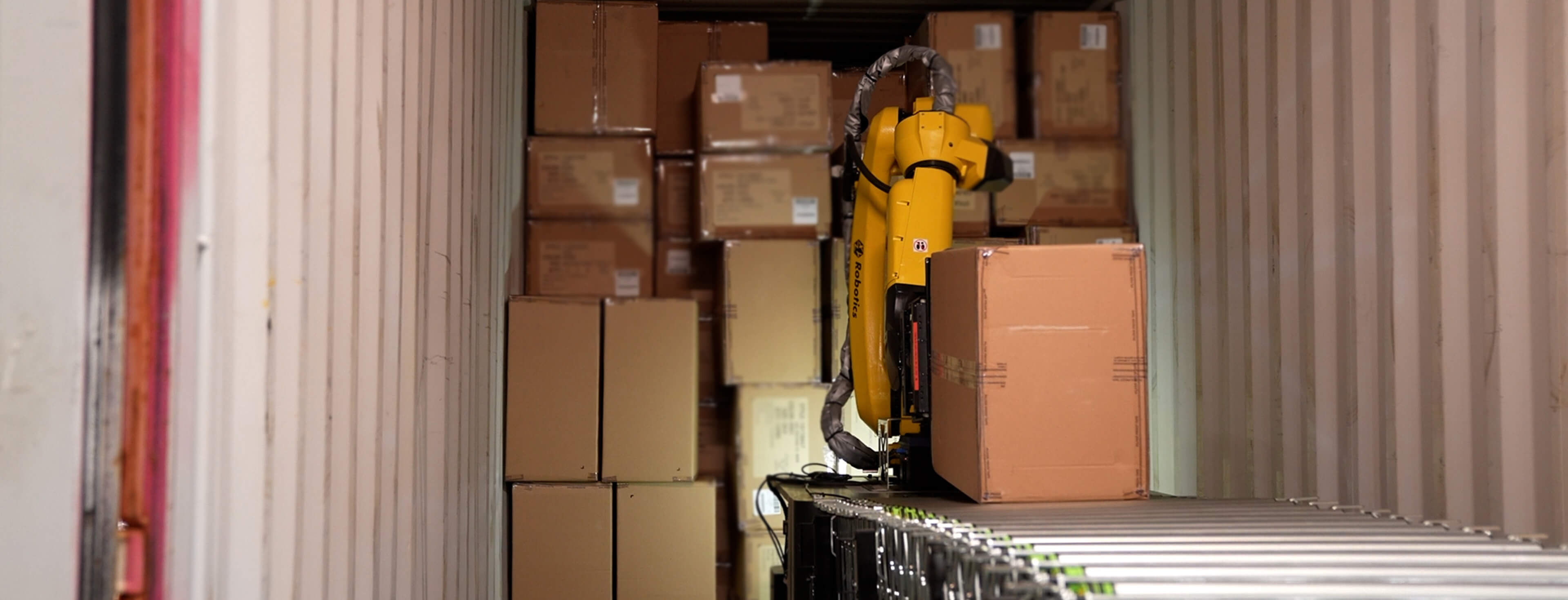RockyOne Mobile Manipulation Robot automates footwear unloading for Marubeni Logistics