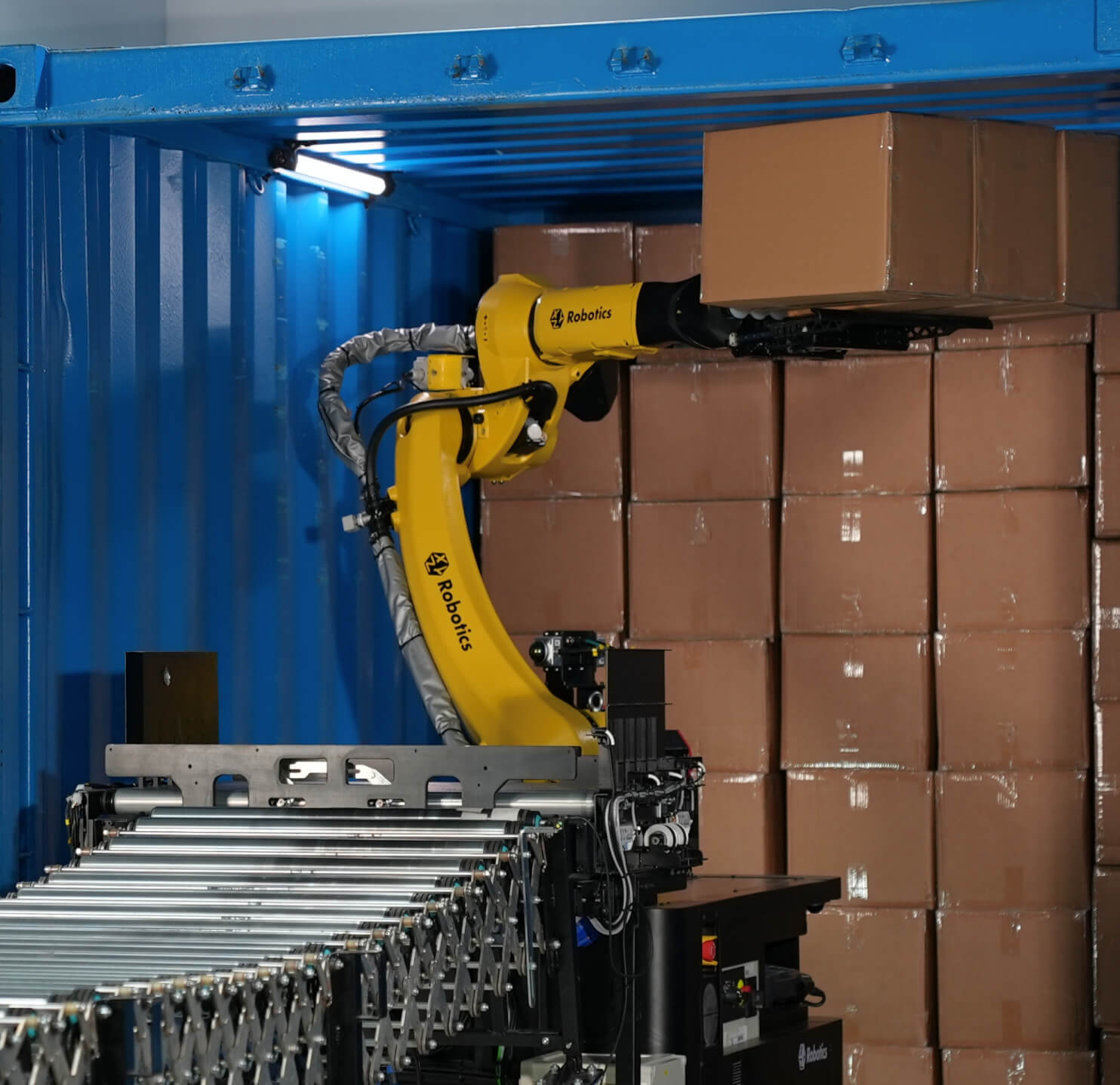 I robot RockyOne per carico camion gestiscono scatole multiple per automazione rapida